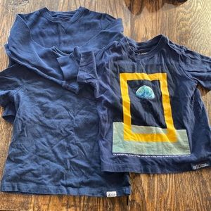 3 GAP 5T shirts